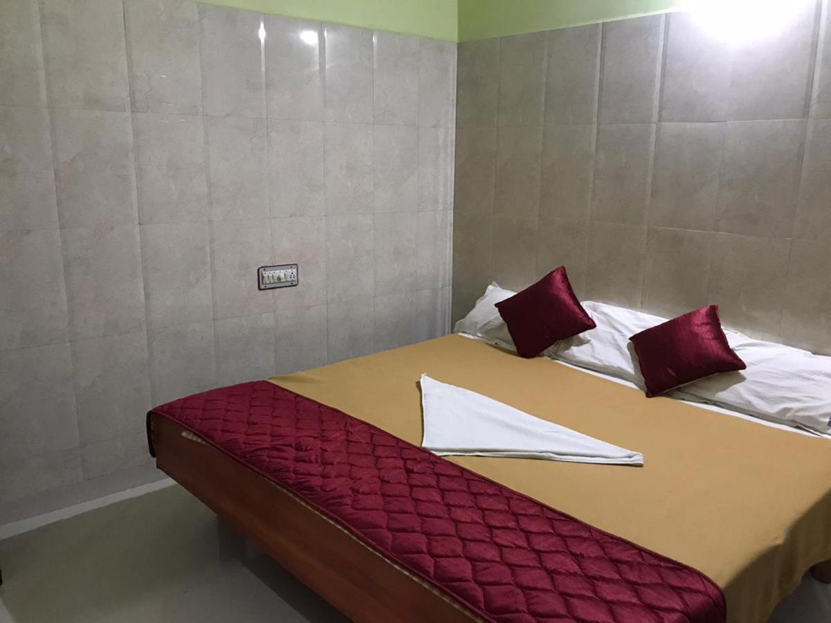 Rehoboth Home Stay Kanyakumari Exterior foto